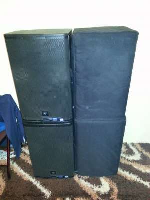 vand 4 boxe electrovoice live x 15" + huse pret 2000 de euro neg