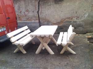 MOBILIER RUSTIC DE GRADINA