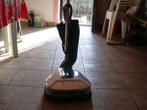 masina poplisat paschet si gresie