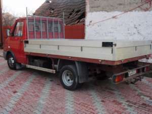 IVECO Daily PRITSCHE Camioneta - Autoutilitara
