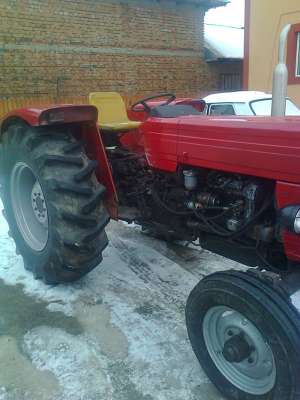Tractor UTB 640