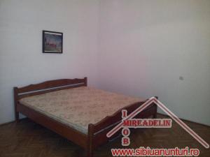 INCHIRIEM APARTAMENT LA CASA 2 CAMERE,   STR. STEFAN CEL MARE