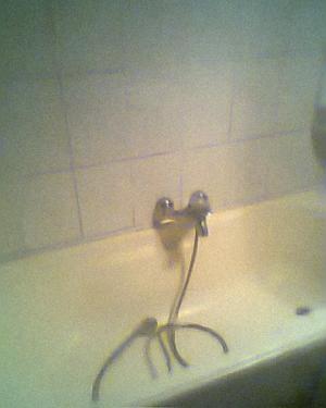 OFER SPRE INCHIRIERE APARTAMENT 3 CAMERE FOARTE BINE PUS LA PUNCT AER CONDITIONAT CENTRALA TERMICA