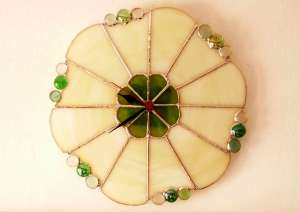 Ceas de perete Tiffany Floare cu Perle
