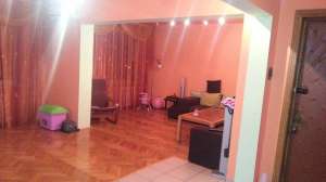 Vand apartament cu 4 camere transformat in 3 camere,  tip AN (SU=100mp),  Rogerius,  Oradea