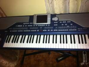Vand KORG pa800(Husa+set de ritmuri)
Pret : 1800 E 
!!NEGOCIABIL!!!