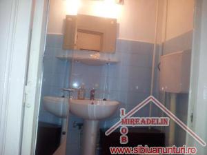 INCHIRIEM APARTAMENT 3 CAMERE,   SOS. ALBA IULIA,   CARTIER TURNISOR