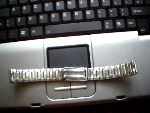 bratara ceas metalica barbateasca sau dama. Tel. 0764.533.165