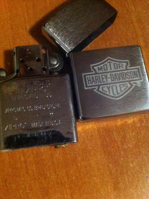 bricheta zippo harley davidson