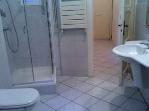 Inchiriez apartament 3 camere Ultracentral Unirii