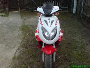 vand scuter keeway
