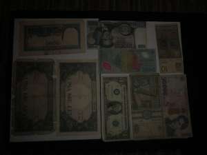 vand bacnote si monede
