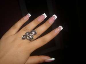 Extensii unghii ,  (gel de foarte buna calitate ) 50 Ron !!!