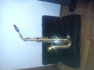 saxofon amati