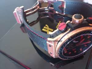 hublot king power f1 chronograph automat , rosse gold case black ceramic bezel. mecanism ETA Asian.