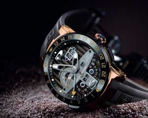 ulysse nardin el toro gmt automatic. rosse gold case. blue dial. mecanism 7750 swiss .