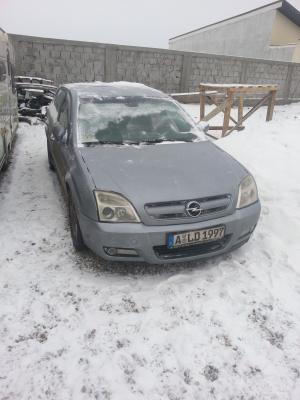 Vand Opel Signum 2.2TD 2003 3200 Euro