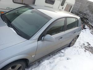 Vand Opel Signum 2.2TD 2003 3200 Euro