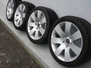JANTE ORIGINALE BMW SERIA 5 pe 18″ cu ANVELOPE DUNLOP