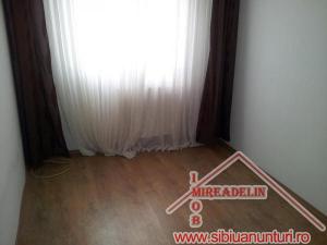 VINDEM APARTAMENT 3 CAMERE ,   CARTIERUL TEREZIAN