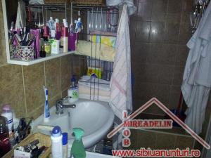 INCHIRIEM APARTAMENT LA CASA 2 CAMERE,  ZONA PIATA CIBIN