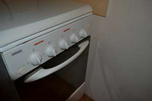 Aragaz cu grill,   Zanussi