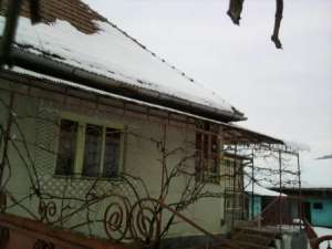 VAND CASA STARE BUNA,    LOCUIBILA LANGA BISTRITA(SANGEORZU-NOU)