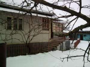 VAND CASA STARE BUNA,    LOCUIBILA LANGA BISTRITA(SANGEORZU-NOU)