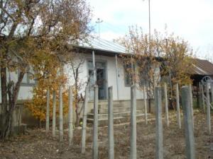 Casa husi ieftina,  urgent