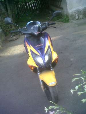 vand scuter honda