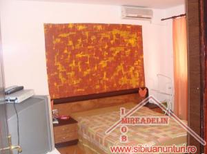 VINDEM APARTAMENT LA VILA,    2 CAMERE,    CARTIER TILISCA