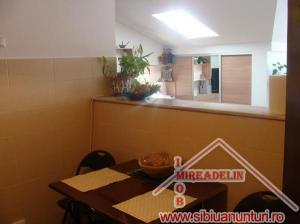 VINDEM APARTAMENT LA VILA,    2 CAMERE,    CARTIER TILISCA