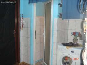 Vand sau schimb cu casa modesta la tara ap 2 cam