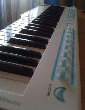 CLAPA CME U-KEY MIDI 49 Clape + Husa Originala THOMANN