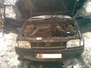Dezmembrez Ford Fiesta 3