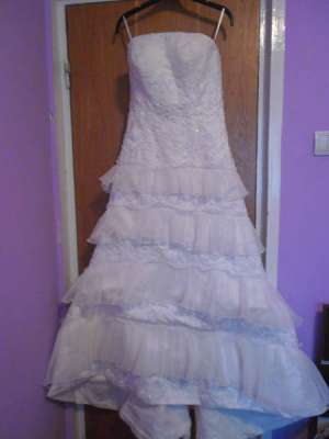 Vand Rochie de mireasa model Evita