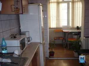 inchiriez ap 2 camere carol davila