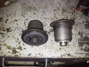 BUCSI CADRU MOTOR OPEL VIVARO SI RENAULT TRAFIC,   toate tipurile Renault dupa 2003 si nissan Tiida.