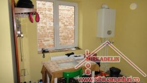 VINDEM CASA 3 CAMERE,   D+P,   ZONA TEREZIAN