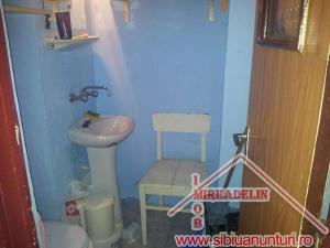 INCHIRIEM APARTAMENT 3 CAMERE,   cartier TEREZIAN