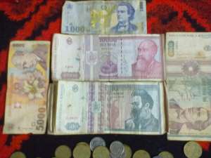 vand bani vechi