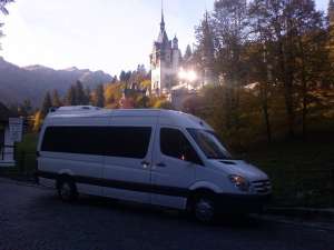 Inchiriere Mercedes Sprinter 8 + 1