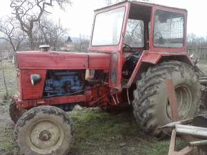 vand trctor forestier
