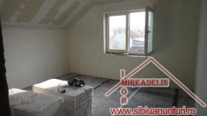 VAND CASA,   P+M,   6 CAMERE � TEREZIAN