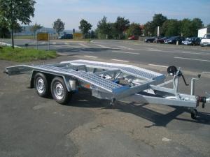 Inchiriem platforme auto
