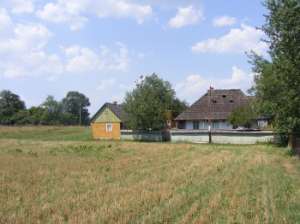 Vand casa,  teren si anexe in Horodnic de Sus,  jud. Suceava
