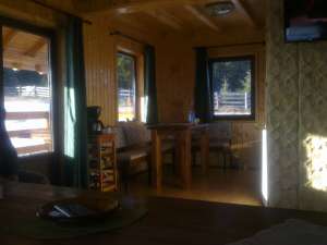 Inchiriez cabana marisel cluj