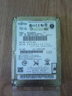 Hard 80 gb SATA si placute rami 2x512 mb