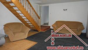 INCHIRIEM CASA 5 camere in zona PIATA CLUJ