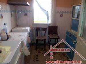 INCHIRIEZ APARTAMENT 2 CAMERE - CALEA DUMBRAVII